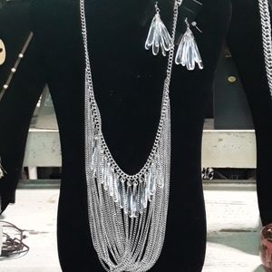 Necklace set
